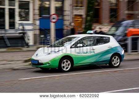 Nissan Leaf Electical Taxi