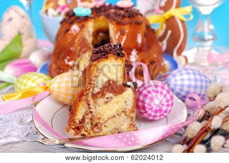 Easter Marble Ring Cake With Chocolate Flakes