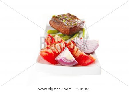 Carne de vaca en blanco