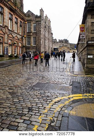 Edinburgh, Scotland-january 20: Royal Mile Street In Edinburgh, Scotland, On January 20, 2012