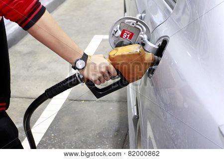 Fuel filling