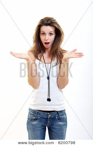 brunette kvinde gad vide