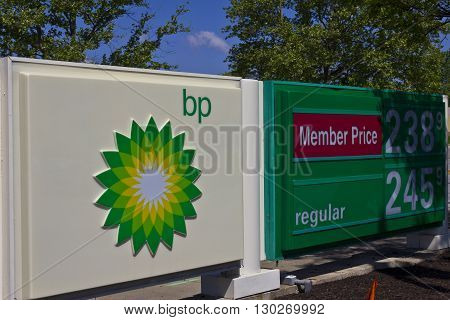 Indianapolis - Circa May 2016: BP Retail Gas Station. BP is One of the World's Leading Integrated Oil and Gas Companies I