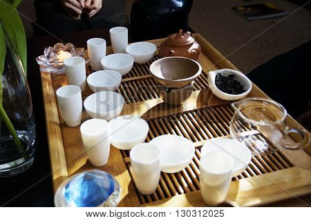 special wooden tray with accessories for the сhinese tea ceremony