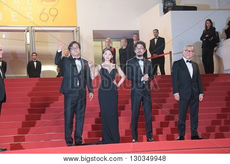 Kwak Do-won, Chun Woo-Hee, director Na Hong-Jin and actor Jun Kunimura attend 'The Strangers (Goksung)' Premiere during the 69th Cannes Film Festival at the Palais  on May 18, 2016 in Cannes, France.
