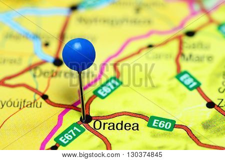 Oradea pinned on a map of Romania