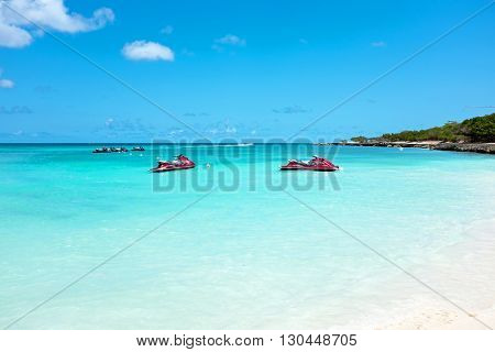 Eagle beach on Aruba island in the Caribbean