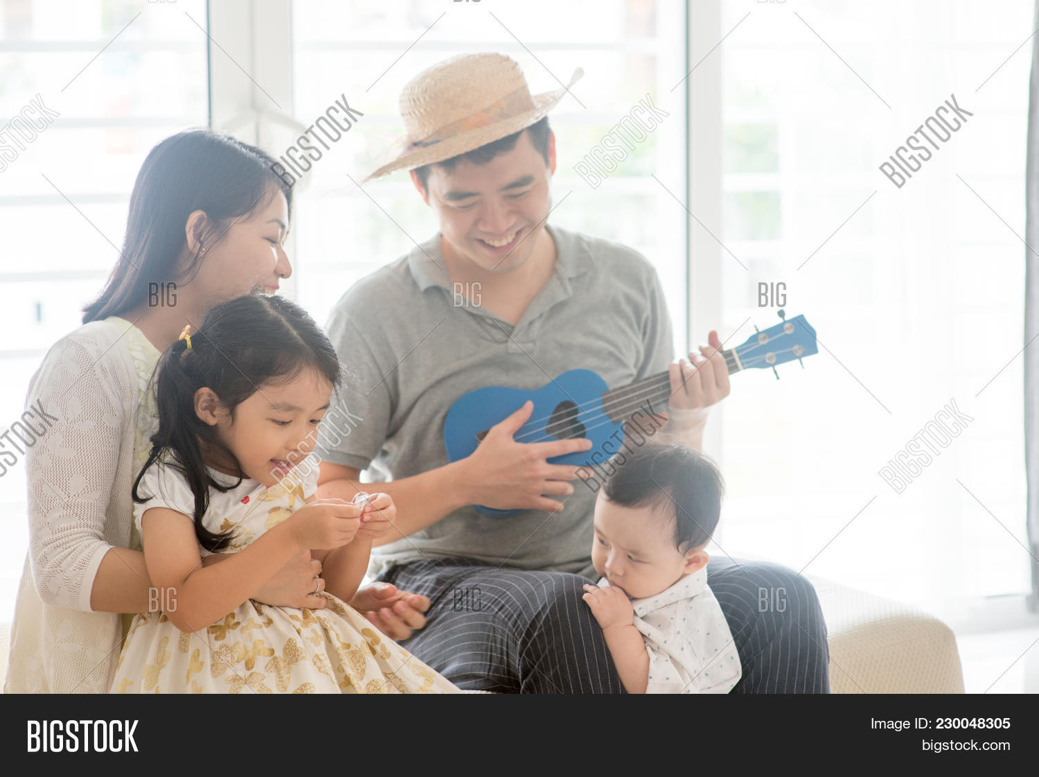 parents singing