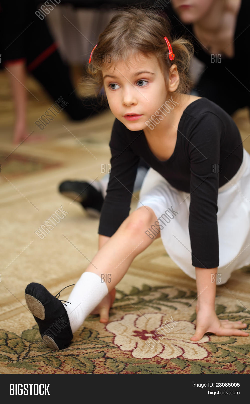 Little Girl Ballet Image & Photo (Free Trial) Bigstock