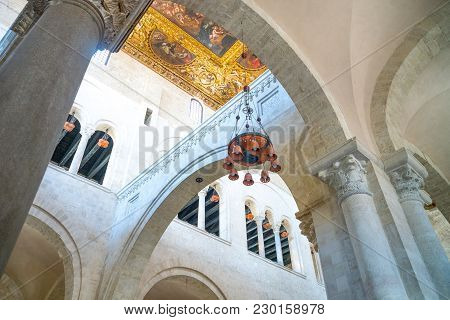 Bari, Italy - May 6, 2017: Old Town, The Architectures, Paintings And Decorations Of The Nave Of The