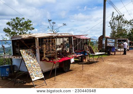 Street Vendors In Tilaran