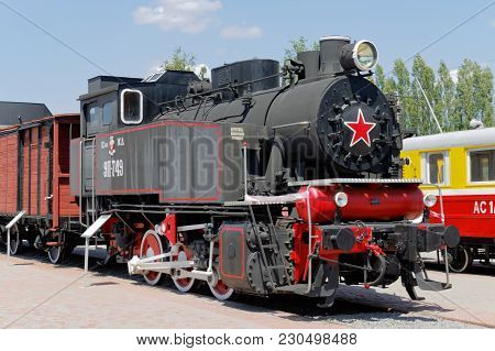 Kharkiv, Ukraine - June 5, 2017: Old Black Steam Locomotives Fd20-2560 And Er774-40 In The Khark