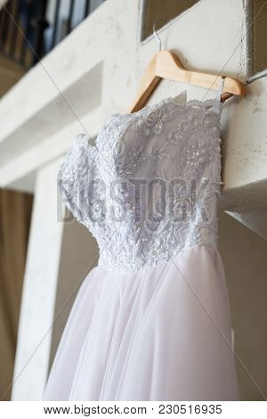 Beautiful Pinl And White Wedding Dress, Closeup