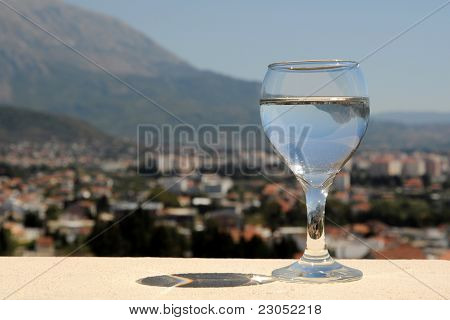 Стакан воды