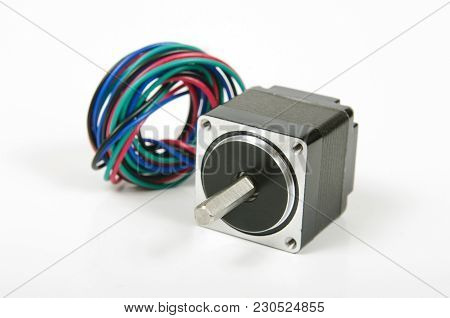 Stepper Motor With Wires And Connector Isolated