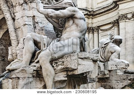 Fontana Dei Quattro Fiumi, Piazza Navona, Rome, Italy