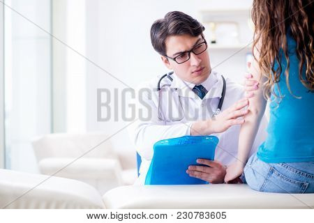 Patient visiting doctor for annual regular check-up in hospital 