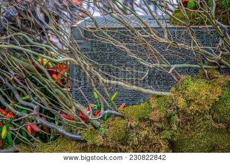 Timisoara, Romania - April 28,2017: Fountain With Flowers As A Memorial Monument In Honor Of The Her