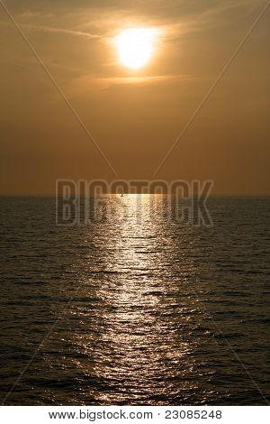 Solnedgang over havet - Procida Neaples - Italien