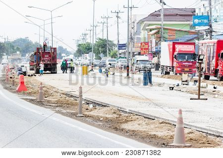 Chiang Rai, Thailand - 7 November 2017 : Road Construction At Mae Fah Luang University, Chiang Rai T
