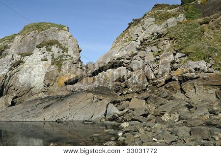 Rock Falls at Lester Point
