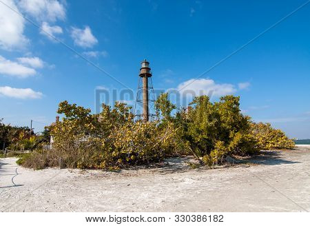 Sanibel Island, Florida - February 13, 2010: Sanibel Island Lighthouse On A Suuny Winter Afternoon.