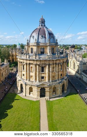 OXFORD,UK - AUGUST 17,2019 : The Radcliffe Camera, a symbol of the University of Oxford