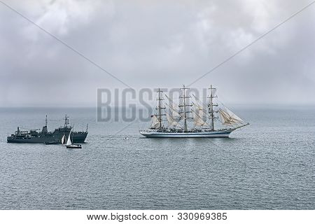 Sailing And Degaussing Ships In The Black Sea