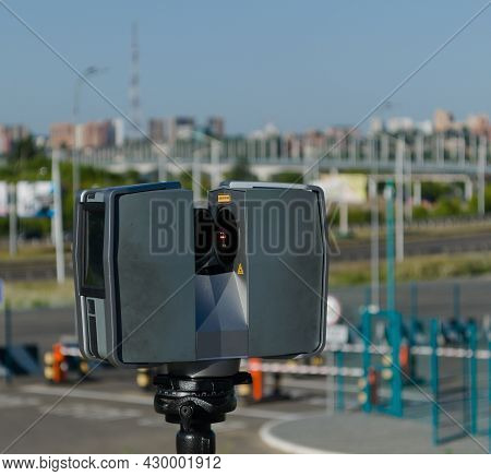 Laser Scanner Doing Its High Quality Great Job
