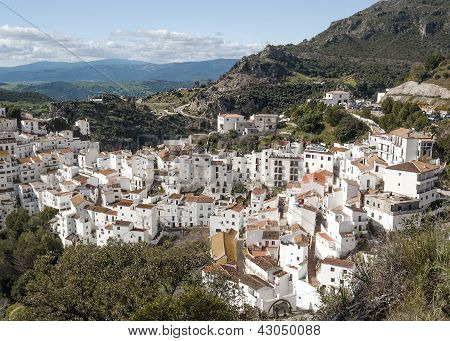 Casares Köyü