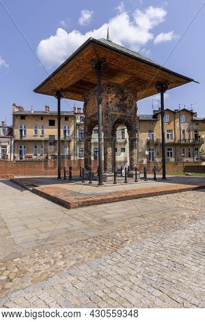 Tarnow, Poland - July 24, 2021: Synagogue Bima, Elevated Platform Where Torah Is Read And The Prayer