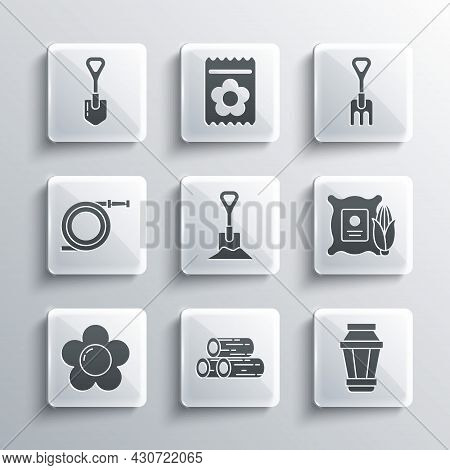 Set Wooden Logs, Garden Light Lamp, Corn In The Sack, Shovel Ground, Flower, Hose Fire Hose, And Rak