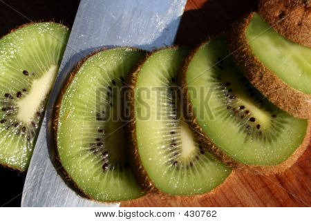 Kiwiknife