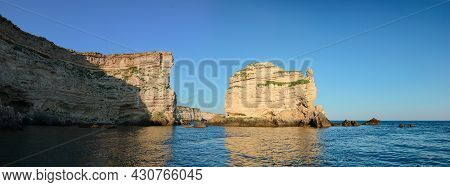 Rocky Seashore Of Cape Tarkhankut With The Turtle Rock