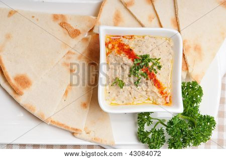 Moutabal Baba Ghanoush bakłażan Dip