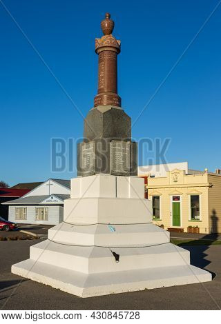 Foxton , Horowhenua, New Zealand, 08.21.2021 .we Are All Fighting Against Covert-19 For Our Lives An