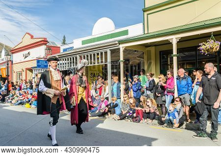 Arrowtown, New Zealand - April 23,2016 : There Is Parade Event During The Arrowtown Autumn Festival