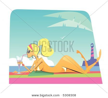 性感的金发女人在海滩上