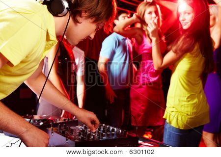 während disco
