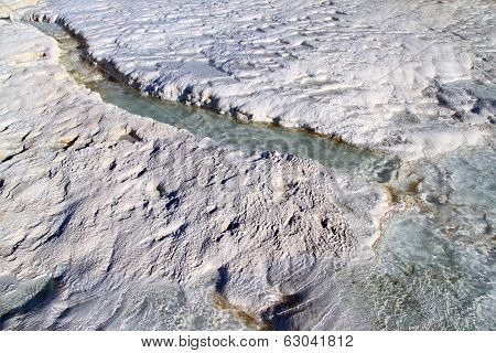 Water Nd Travertine