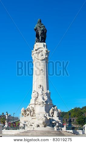 Marques Do Pombal Statue