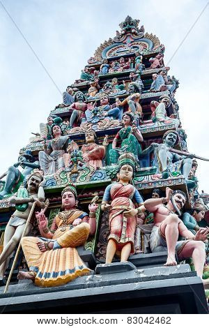 Sri Mariamman Hindu Temple In Singapore Chinatown
