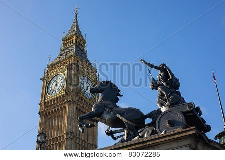 Elizabeth Tower And Boadica Statue