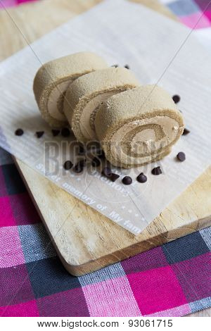 Coffee And Chocolate Roll Cake