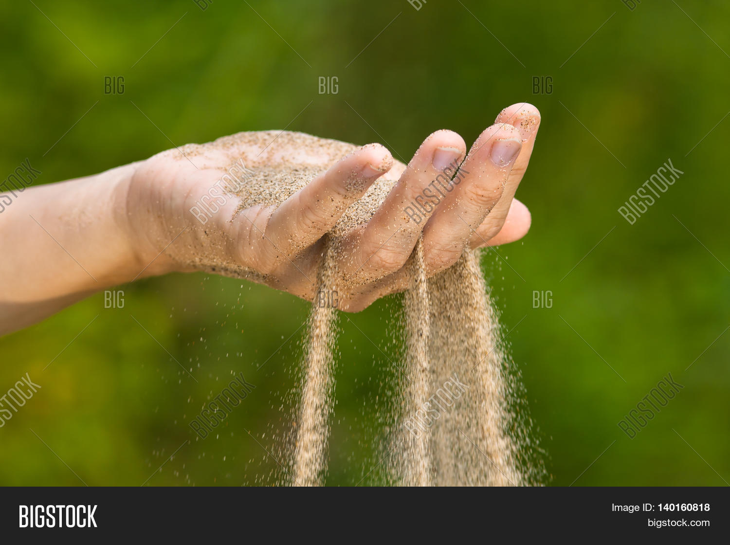 Дрим дэдди дейт симулятор юджин. Сыпучий песок в руках. Run fingers through. Run fingers through. Струя через пальцы.