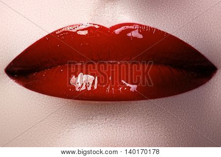 Perfect Lips. Sexy Girl Mouth Close Up. Beauty Young Woman Smile