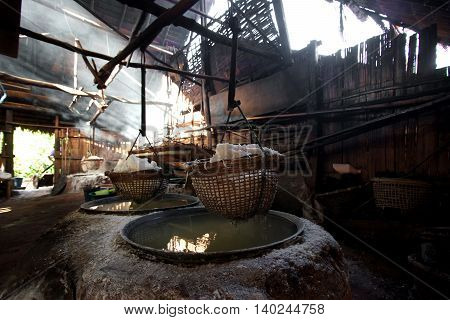 Boiling Rock Salt