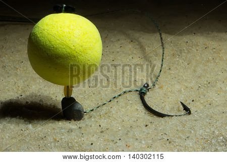 KD pop up rig Underwater. Carp Hook Boilies Underwater. Carp fishing hook Underwater