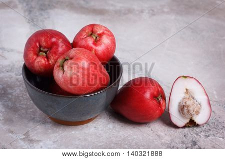 Fruit Acmella Oleracea (jambu, Toothache Plant, Paracress, Electric Daisy)