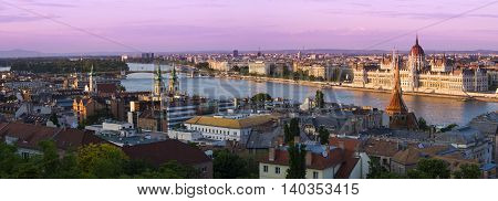 budapest river chain szechenyi view magyar dusk parliament